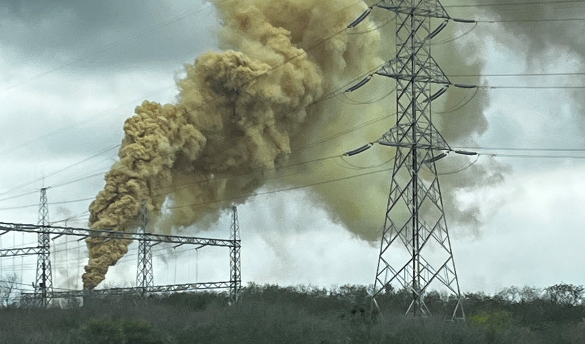 Industrias reguladas por gobierno federal las que más contaminan: Medio Ambiente de NL